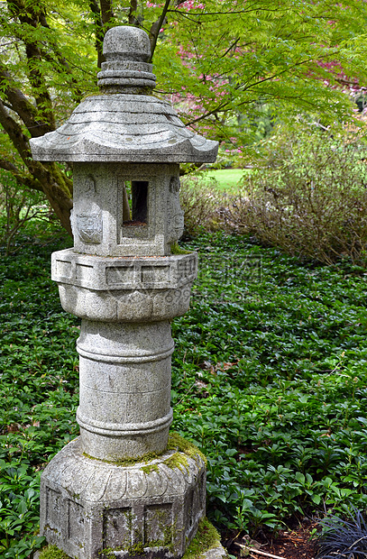 日本圣殿花园雕塑叶子绿色文化纪念碑植物树木花岗岩公园图片