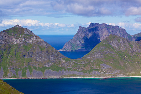 海悬崖海洋晴天风景峡湾海岸线全景蓝色山峰山脉岛屿图片