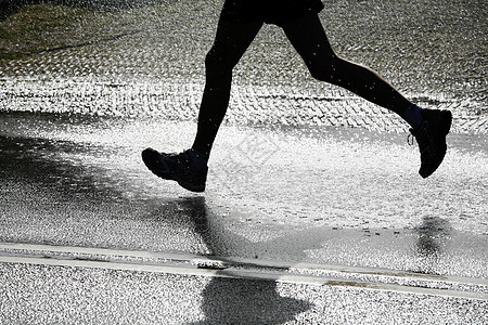 马拉松跑者赛跑者闲暇短跑生活跑步速度男人运动鞋类娱乐图片