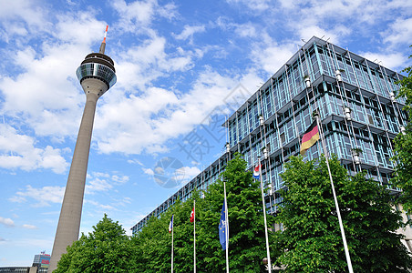 德国杜塞尔多夫办公室重建游客商业旅游风景摩天大楼观光天空街道图片