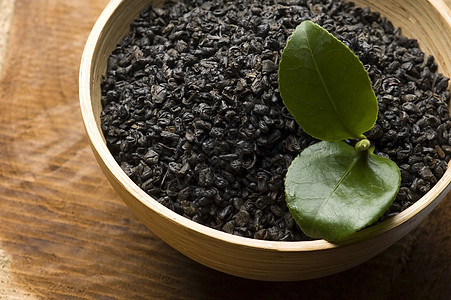 清茶和干茶药品单宁草本叶子白色宏观白毫享受绿色草本植物图片