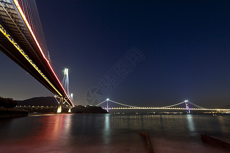 香港夜间桥梁连通时间图片