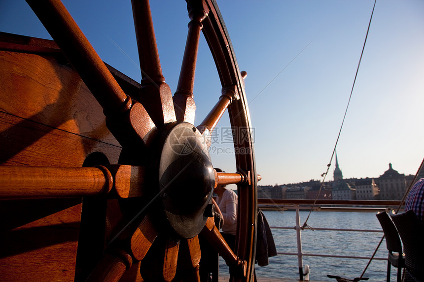 瑞典斯德哥尔摩船舵和对船舶的看法港口首都天空建筑学全景建筑旅游建筑物车轮海洋图片