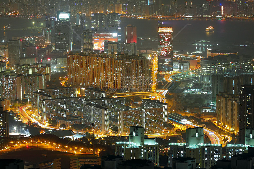 城市之夜的空中景象景观蓝色珍珠摩天大楼商业中心运输高楼场景地标图片