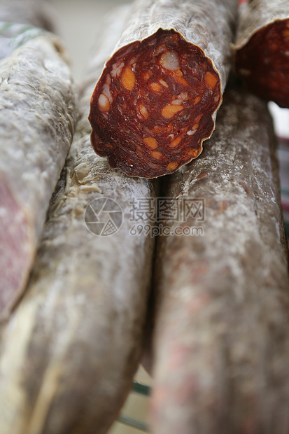 地中海市场的红辣椒尼香肠润滑脂美食香料猪肉脂肪团体小吃烹饪食物香肠图片