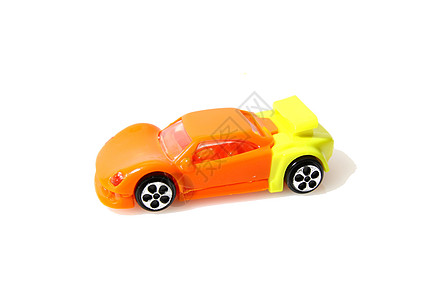 白色背景孤立的玩具汽车图片