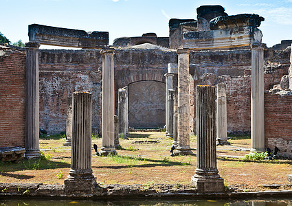 罗马柱城市吸引力历史性纪念碑旅行风景遗产旅游大理石帝国图片