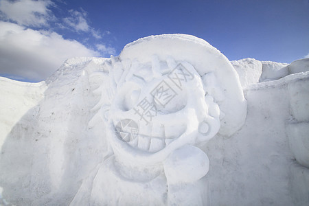 日本日积雪节季节雕像冻结雪祭蓝天雕刻图片