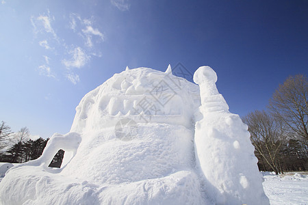 日本日积雪节蓝天雪祭雕像雕刻季节冻结图片