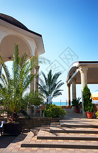 海滨咖啡馆海滩奢华家具场景假期椅子餐厅游客海洋桌子图片
