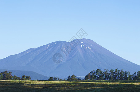 伊瓦特山和蓝天天气天空晴天蓝色图片