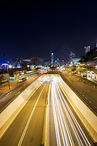 夜里在香港市中心贩卖天桥商业街道行人通道建造立交桥景观人行道车道图片
