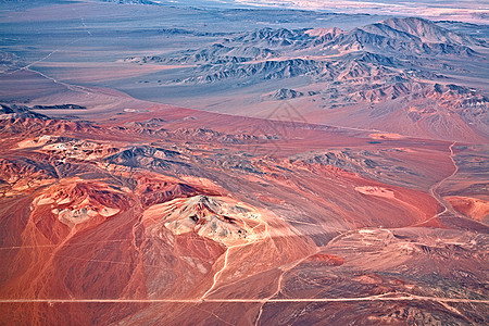 智利阿塔卡马沙漠火山空中观察图片