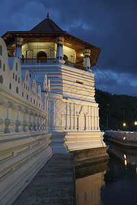 圣牙寺 晚上 晚上好 斯里兰卡寺庙牙庙佛教徒神社图片