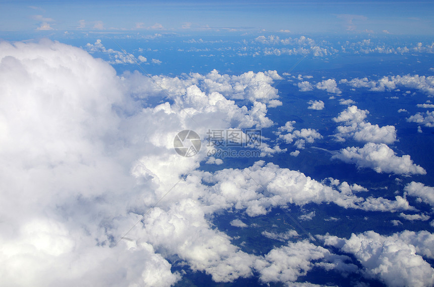 云蓝色天气气象美丽天空阳光白色天际环境臭氧图片