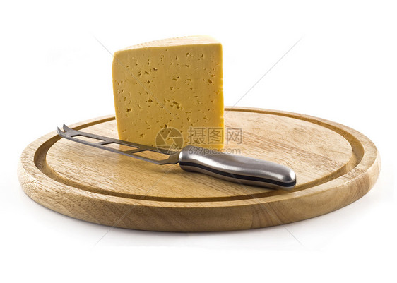 餐桌上的刀和奶酪图片