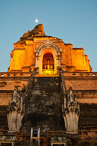 伟大的塔塔瓦切迪卢安寺游客建筑学石头热带寺庙地标历史性祷告宗教佛塔图片