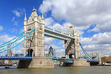 伦敦塔桥首都天空旅行晴天英语景观运输旅游文化国标背景图片