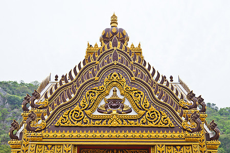 原装饰的寺庙屋顶详情地标边缘旅游宗教佛法金子蓝色建筑对角线瓷砖图片