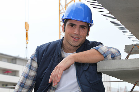 构建器经理安全休息微笑建筑项目承包商衬衫帽子起重机图片