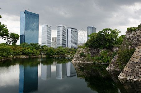 大阪商业园天空全景财产蓝色建筑地标城市玻璃商业首都图片