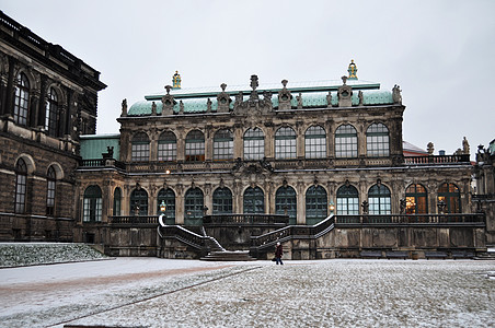 德累斯顿Zwinger宫旅游中心画廊圆顶城市建筑雕塑建筑学风景天空图片