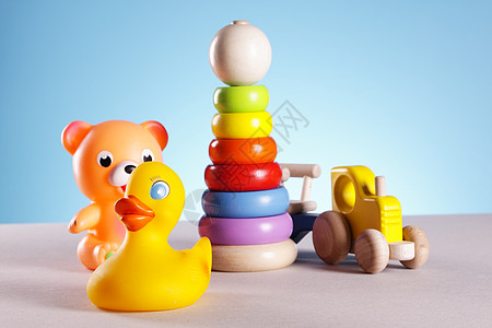 婴儿玩具生活出牙期塑料乐趣圆形绿色新生奶嘴戒指红色图片