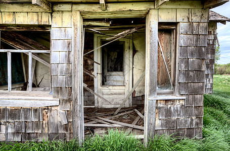 被弃绝的外房乡村木头风化背景图片