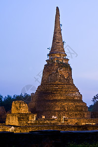 泰国Ayutthaya的Wat StupaCheti异国旅行文化金子建筑学恶魔连体奢华佛陀宗教图片