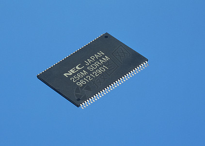 计算机微芯片 CPU白色技术数据半导体加工电脑单元电子产品处理器晶体管图片