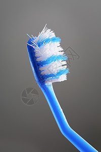 换新牙刷的时间到了吗刷子卫生牙科蓝色背景图片