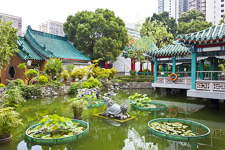 中华风格花园池塘建筑地标寺庙宗教城市风景历史水池旅行图片