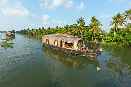 印度喀拉拉腊背水上的豪船热带血管死水旅游船屋旅行渡船巡航风景闲暇图片