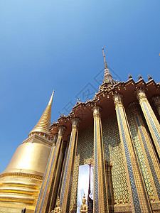 泰国曼谷大宫金塔艺术寺庙天空奢华游客文化蓝色宝塔建筑旅游图片