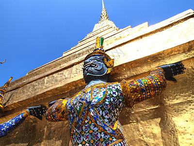 泰国曼谷大宫的泰国恶魔Thai demon连体异国文化宗教佛塔寺庙旅行建筑学佛教徒精神图片