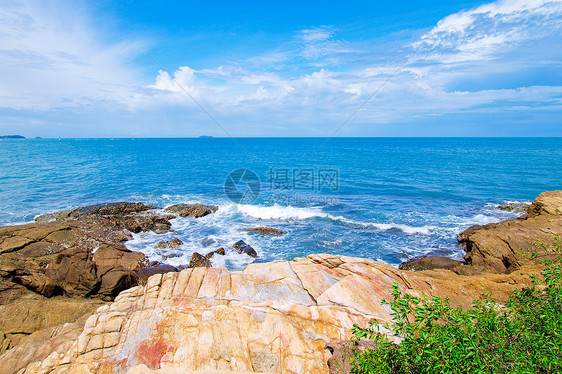 泰国萨米德岛伊迪利奇景色海滩岩石叶子风景游客假期墙纸阳光天空海浪季节图片