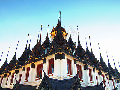 泰国建筑 拉特沙纳达瓦 洛哈普拉萨特胜地房顶瓦片瓷砖黄色景点日子旅游寺庙吸引力图片