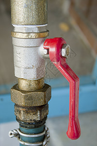供水厂自来水龙头管道水管金属通风红色黄铜图片