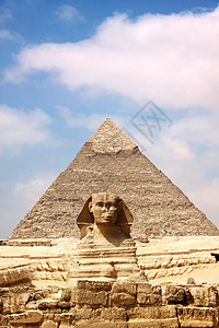 东方金字塔斯芬克斯和伟大的金字塔沙漠建筑建筑学地标艺术上帝石头雕像雕塑天空背景