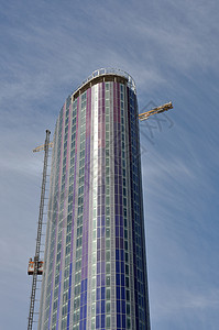 现代高现代化建筑建筑物城市玻璃财产高楼蓝色起重机房子天空办公室图片