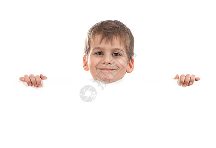 男孩拿着横幅孩子友谊快乐帆布手指海报幸福手臂标语广告图片