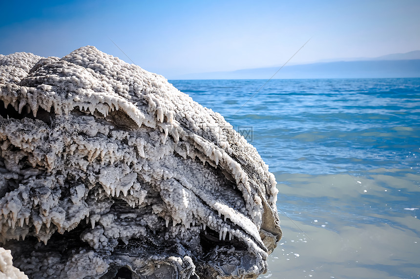 水晶盐治疗温泉游泳死海支撑药品水景岩石游客矿物图片