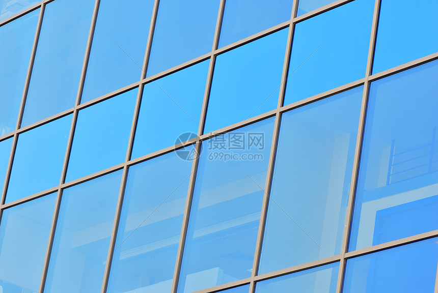 视窗阳光民众玻璃反射摩天大楼窗户金融条纹镜像蓝色图片