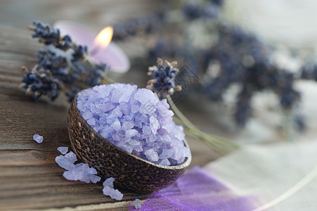 Spa 治疗边界药品薰衣草芳香紫色温泉蜡烛身体草本植物洗澡图片