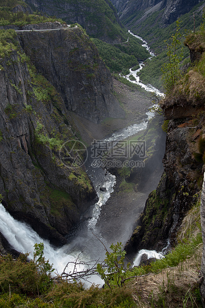 挪威的河流和瀑布风景天空峡湾目的地森林游客文化树木山脉荒野图片