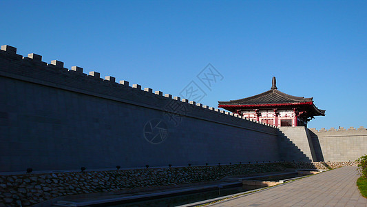 中国西安古城墙蓝色旅行中心文化历史晴天灯笼石头天空建筑学图片