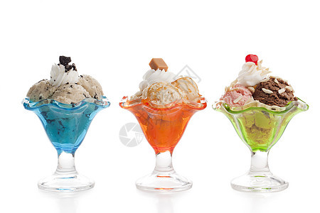 冰淇淋的三种不同变体茶点甜点晶圆小吃坚果食物奶油香草开心果巧克力图片
