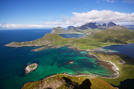 Lofoten 空中视图峡湾海洋山脉全景风景山顶图片