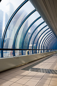 商业桥梁生长大厦城市建筑办公室晴天公司窗户蓝色玻璃图片