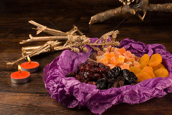 干果李子水平蜡烛食物葡萄干木瓜橙子季节性图片